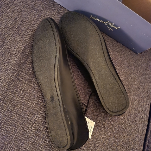 UT Everly Vegan Round Toe Black Ballet Flats 10 - Picture 5 of 8